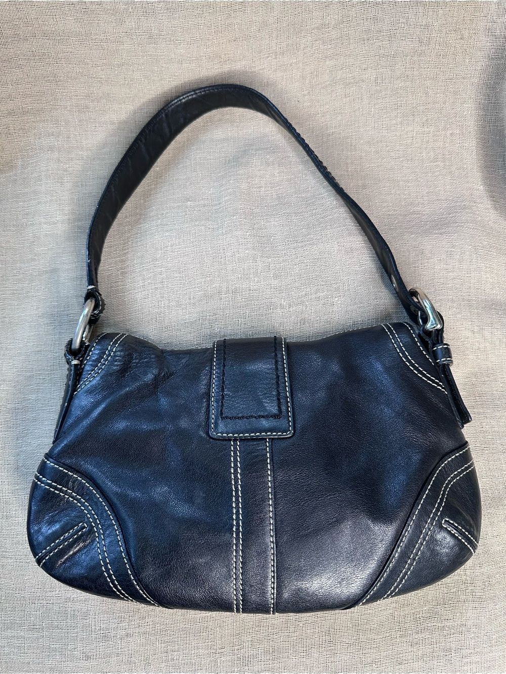 Coach 10316 Vintage Y2K SMALL Soho Black Leather Shoulder Bag Contrast Stitching - Picture 11 of 14